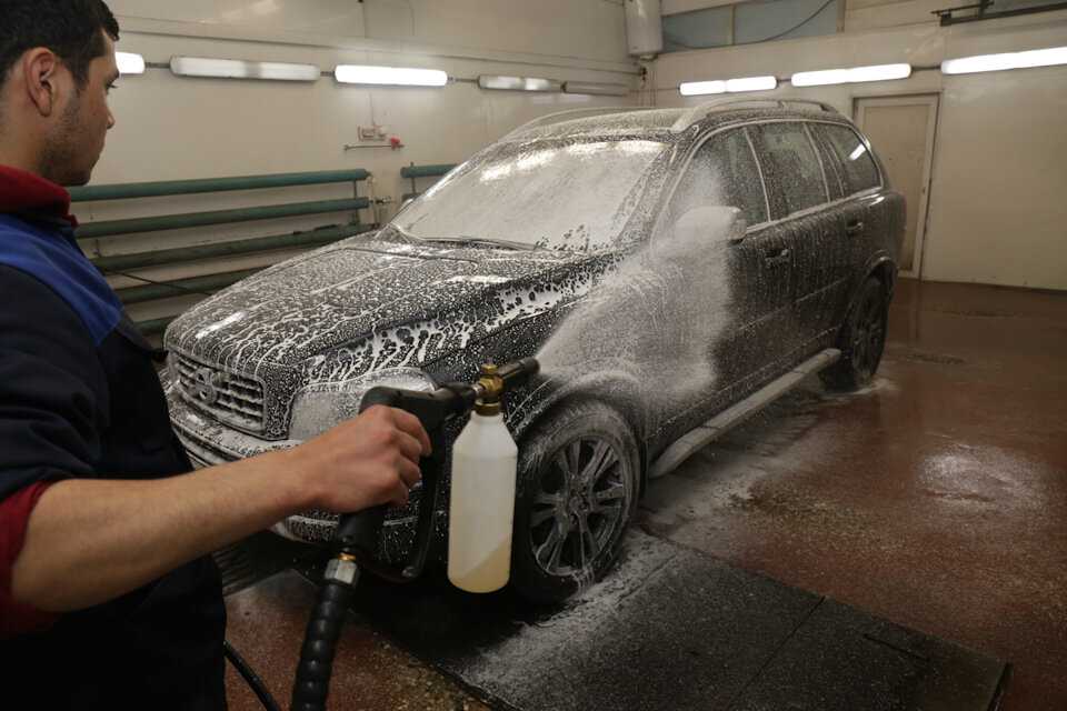 Как часто мыть автомобиль и вредит ли частое мытье?