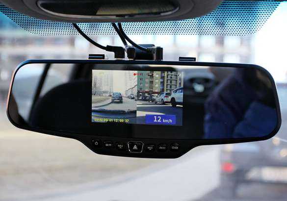 Обзор программ для веб-камер и автомобильных видеорегистраторов.