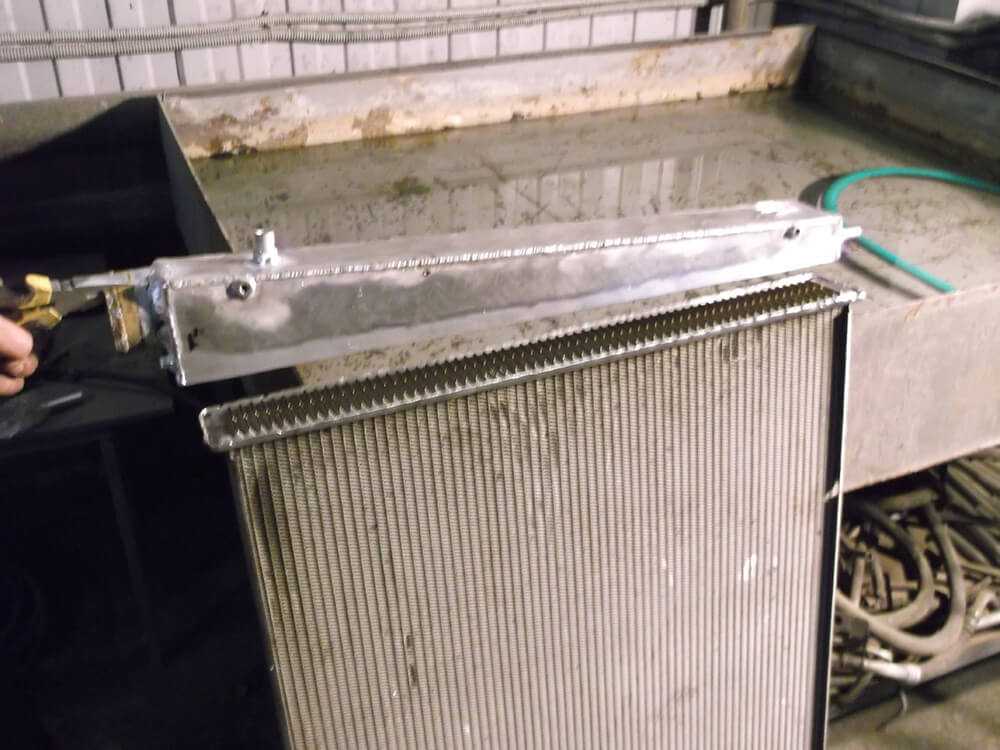 Ремонт радиатора охлаждения двигателя своими руками в гараже