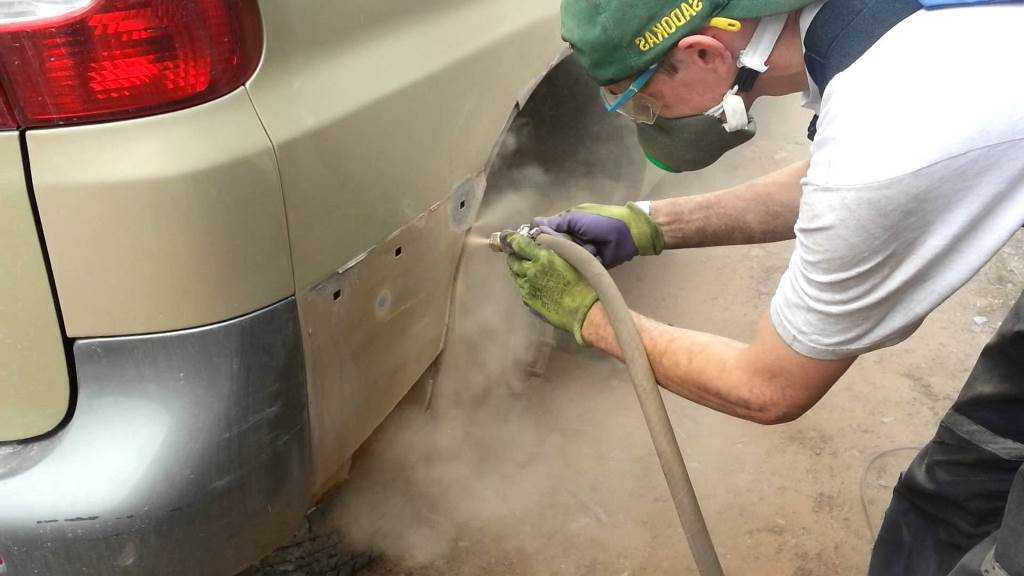 Антикоррозионная обработка автомобиля: как защитить кузов, днище, пороги от коррозии своими руками